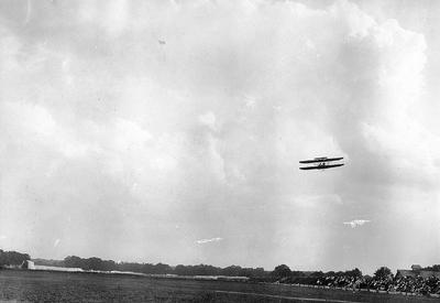 Unidentified Wright pilot (6 of 30)