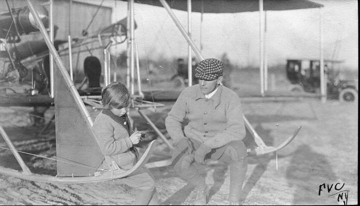 Frank and Kingsland Coffyn seated on a Wright Model B.