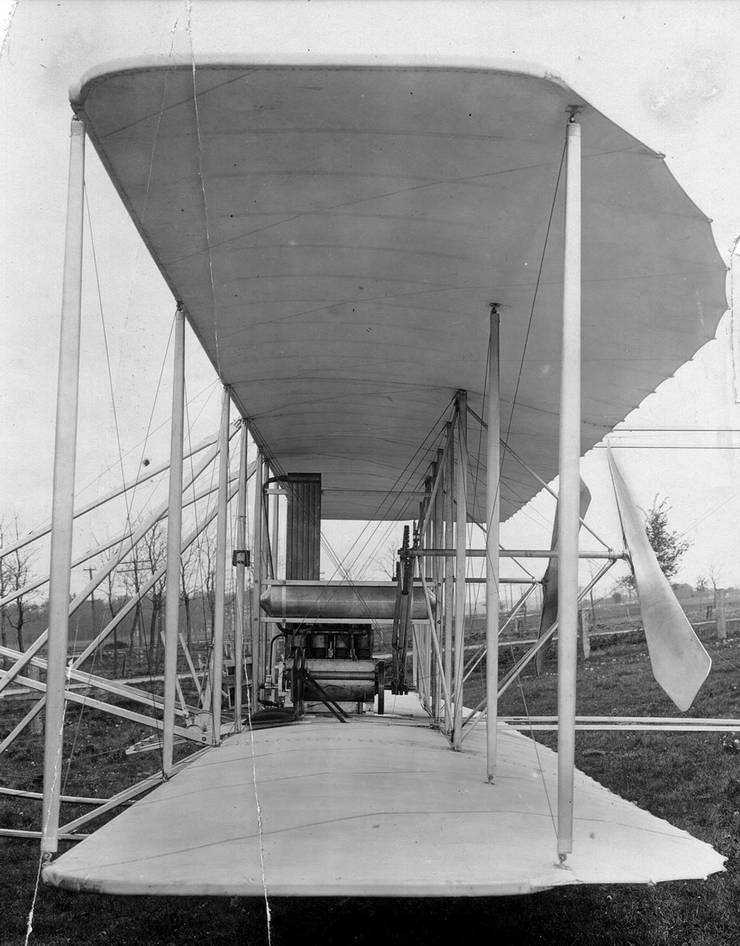 Side view of powerplant of a Wright transitional.