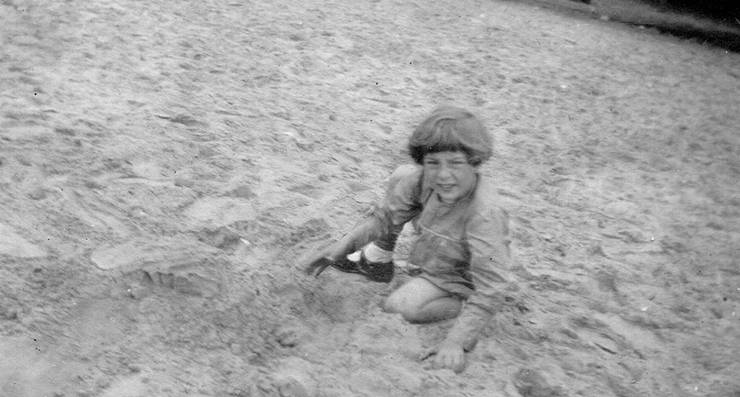Kingsland Coffyn playing in the sand, Atlantic City, New Jersey.