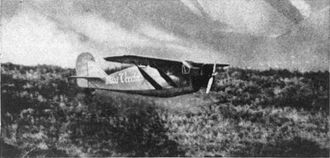 Clyde Pangborn in flight