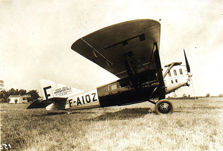 Latecoure Line flew mail to Africa from 1927